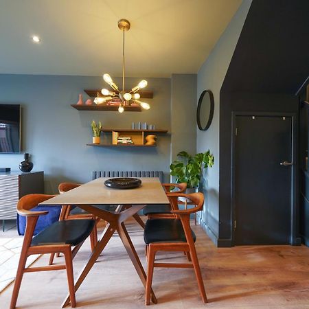 Castle Townhouse Kenilworth - Private Parking - 24 Hr Gym Access - Town Centre Lägenhet Rum bild