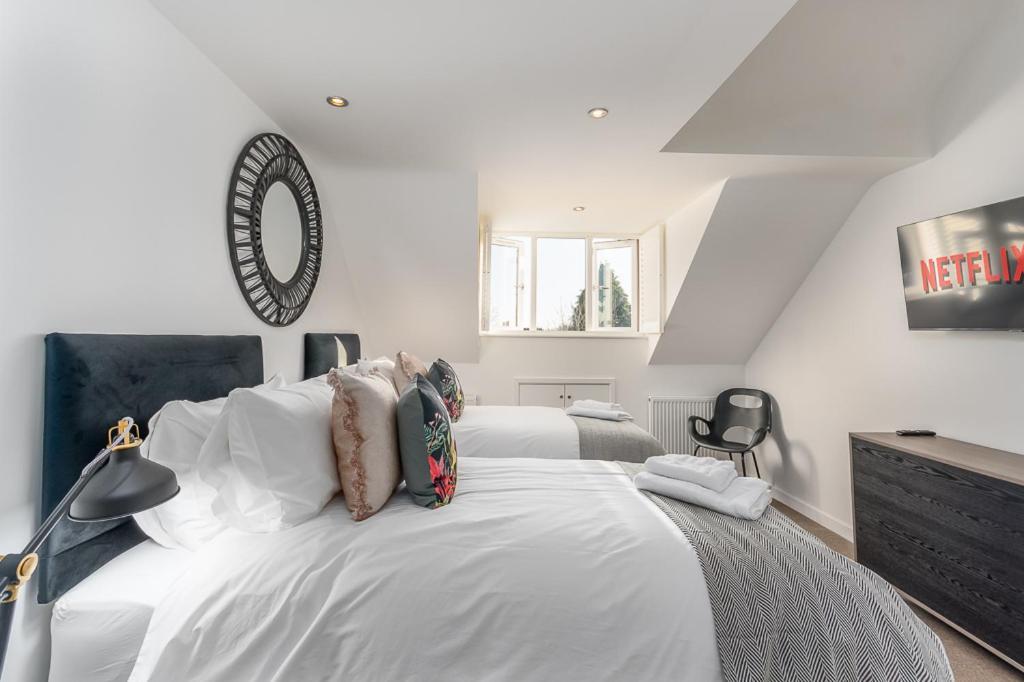 Castle Townhouse Kenilworth - Private Parking - 24 Hr Gym Access - Town Centre Lägenhet Exteriör bild
