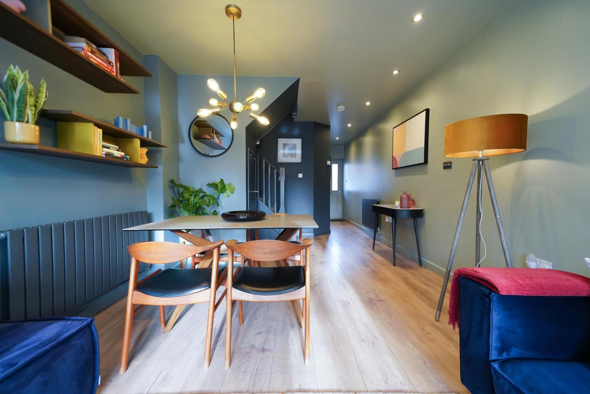 Castle Townhouse Kenilworth - Private Parking - 24 Hr Gym Access - Town Centre Lägenhet Rum bild